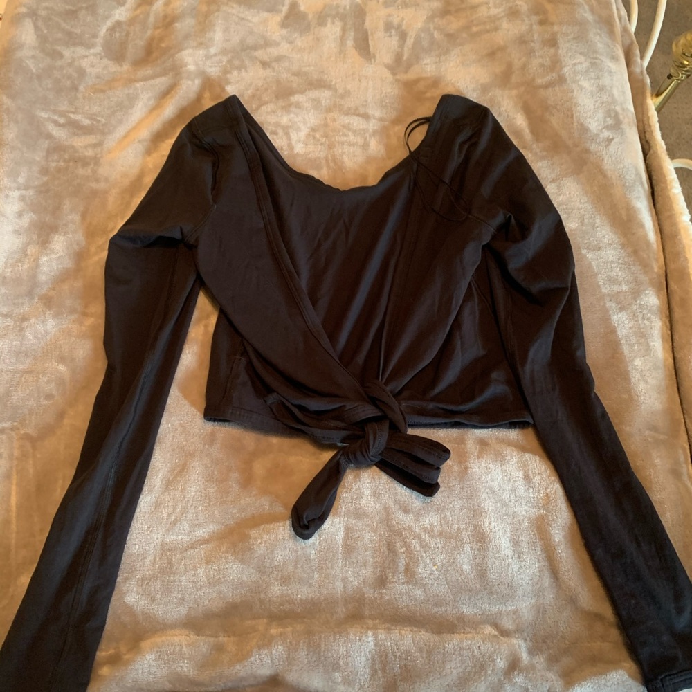 Lulu lemon wrap top